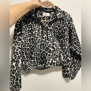 ARITZIA-TNA sweatshirt